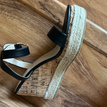 Load image into Gallery viewer, 10-17-23 new black wedge espadrille
